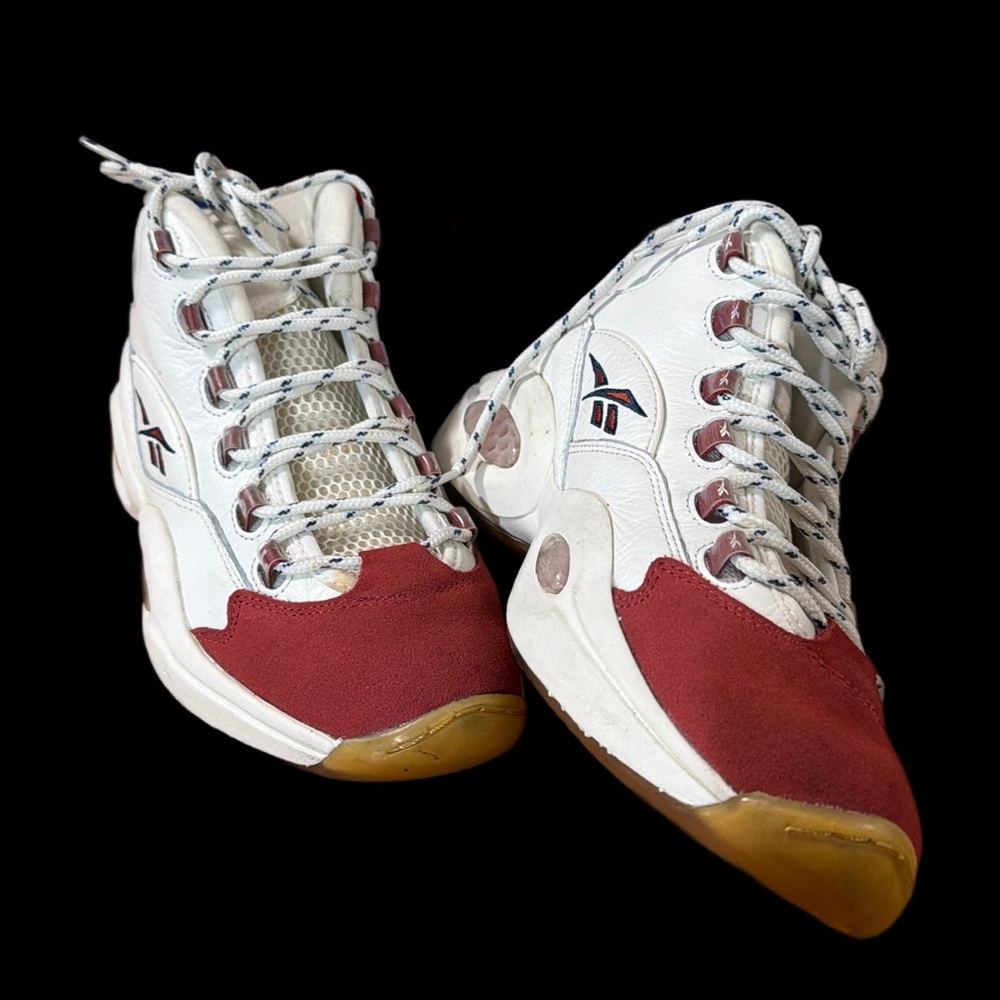 Reebok “The Question” Allen Iverson signature shoe EUC Men’s size 10.5